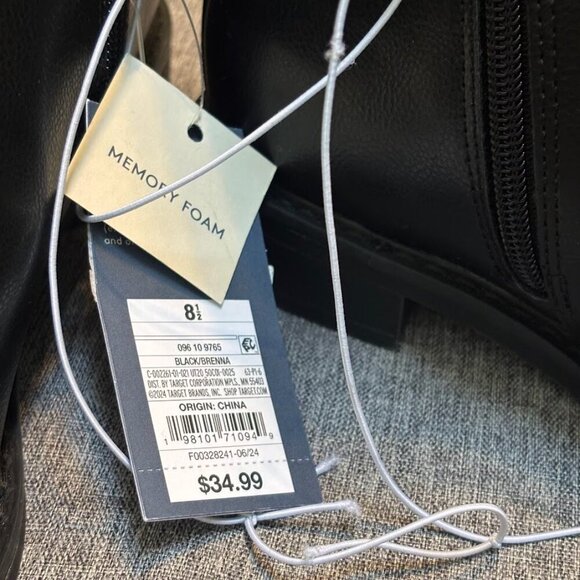 Brenna Ankle Boots with Memory Foam Insole, Size 8.5 - Picture 6 of 6